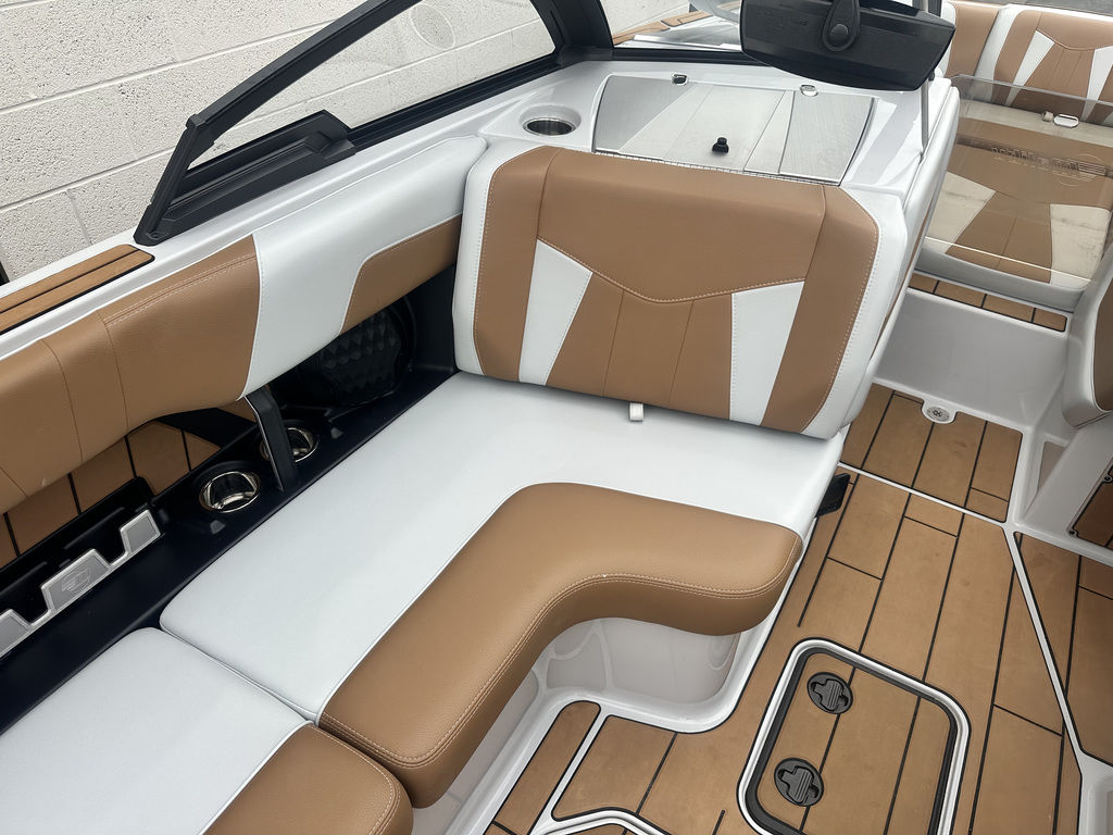 2022 Malibu Boats 24 MXZ