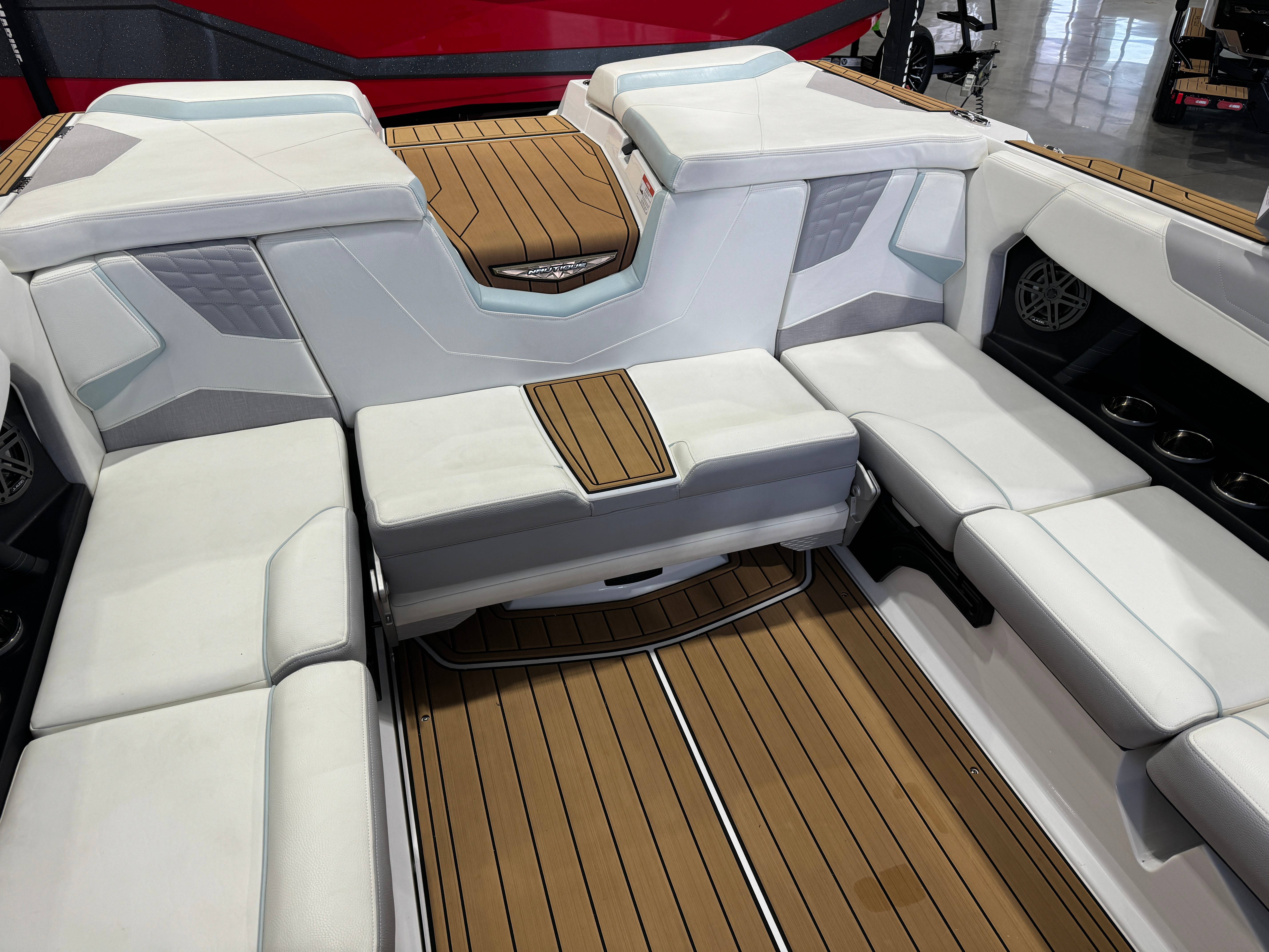 2022 Nautique Super Air Nautique S23
