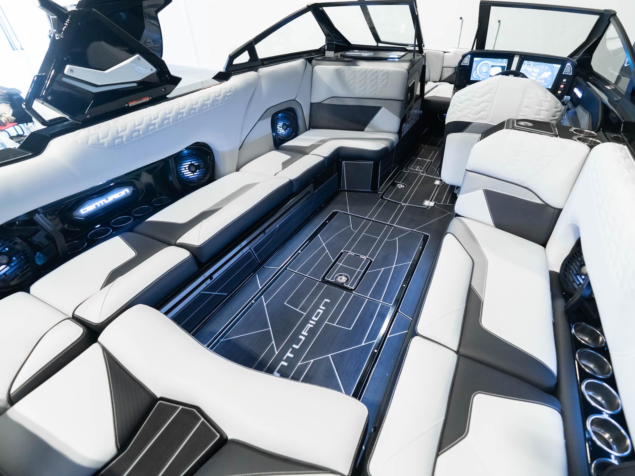 2025 Centurion Ri245 – Black / White Icon