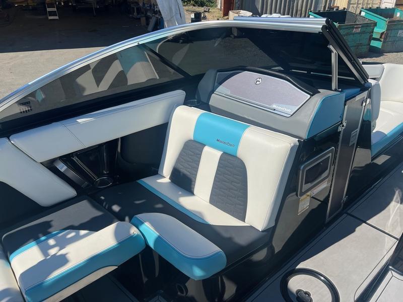 2019 MasterCraft X24