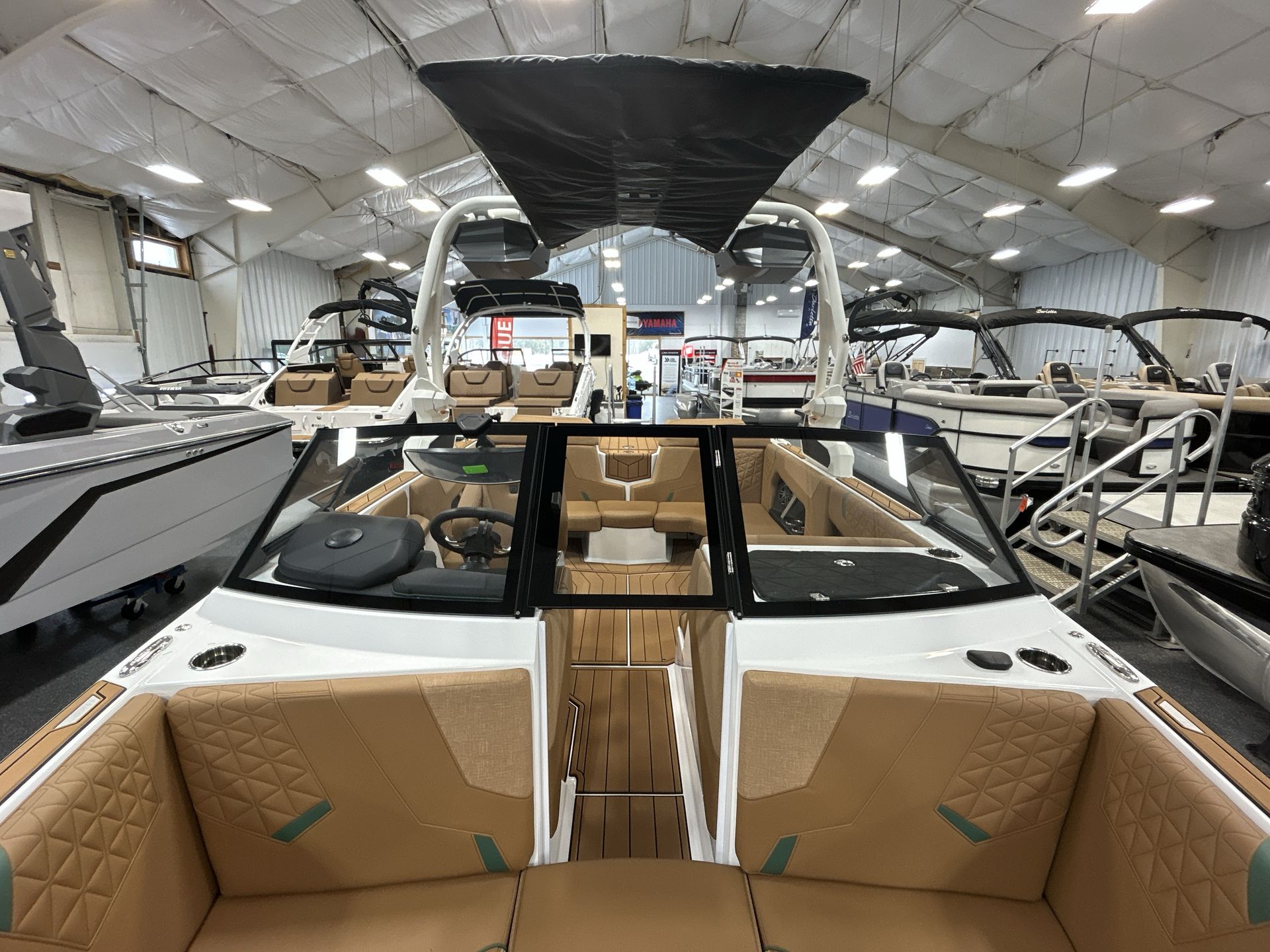 2025 Nautique GS20