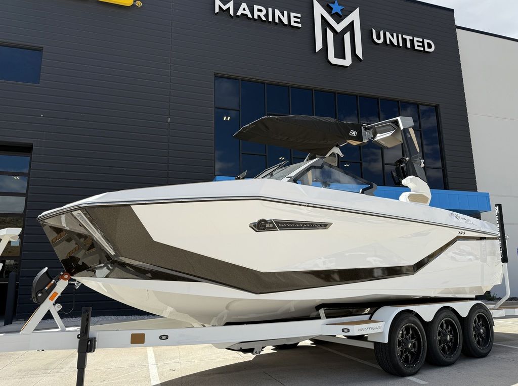 2025 Nautique G23 Centennial Edition