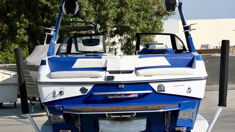 2022 MALIBU 22 LSV