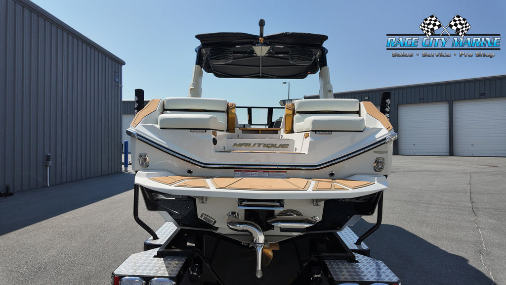 2025 Nautique P23