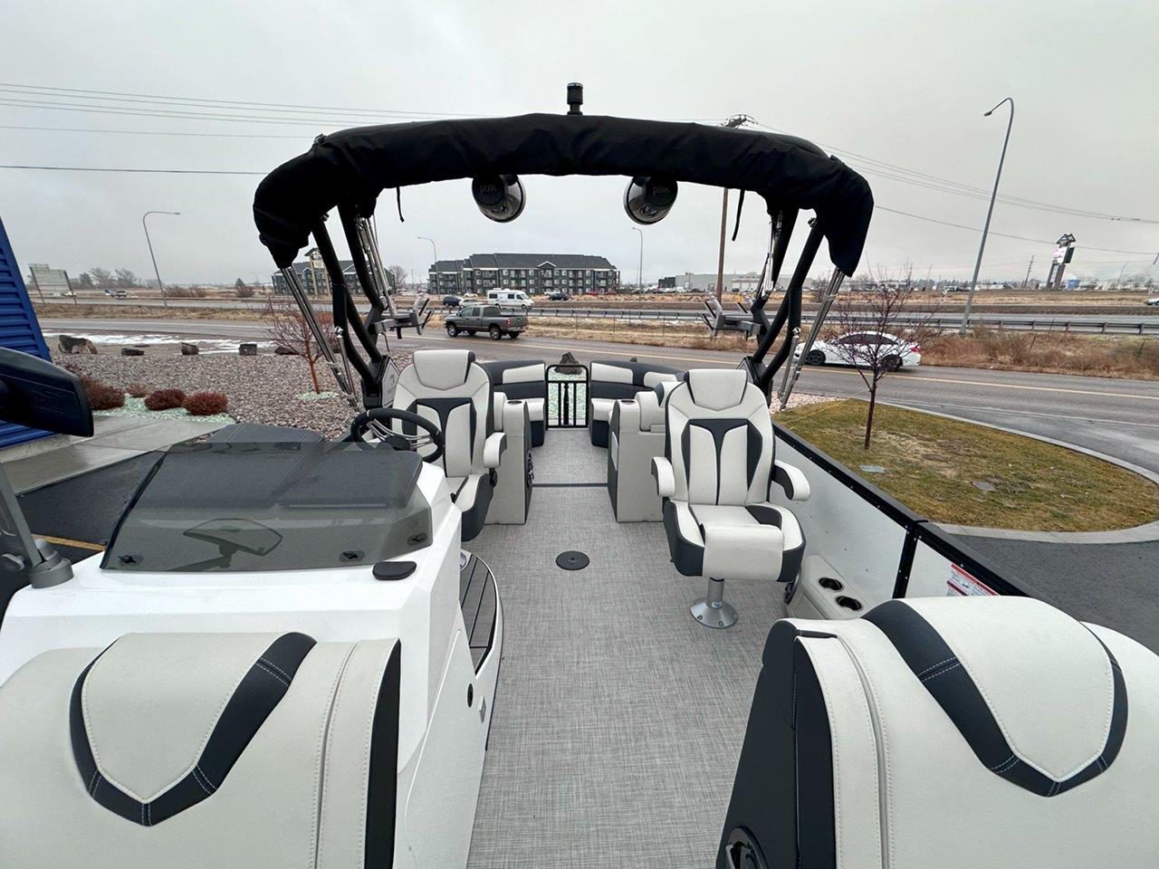 2024 Montara 25' Surf Boss