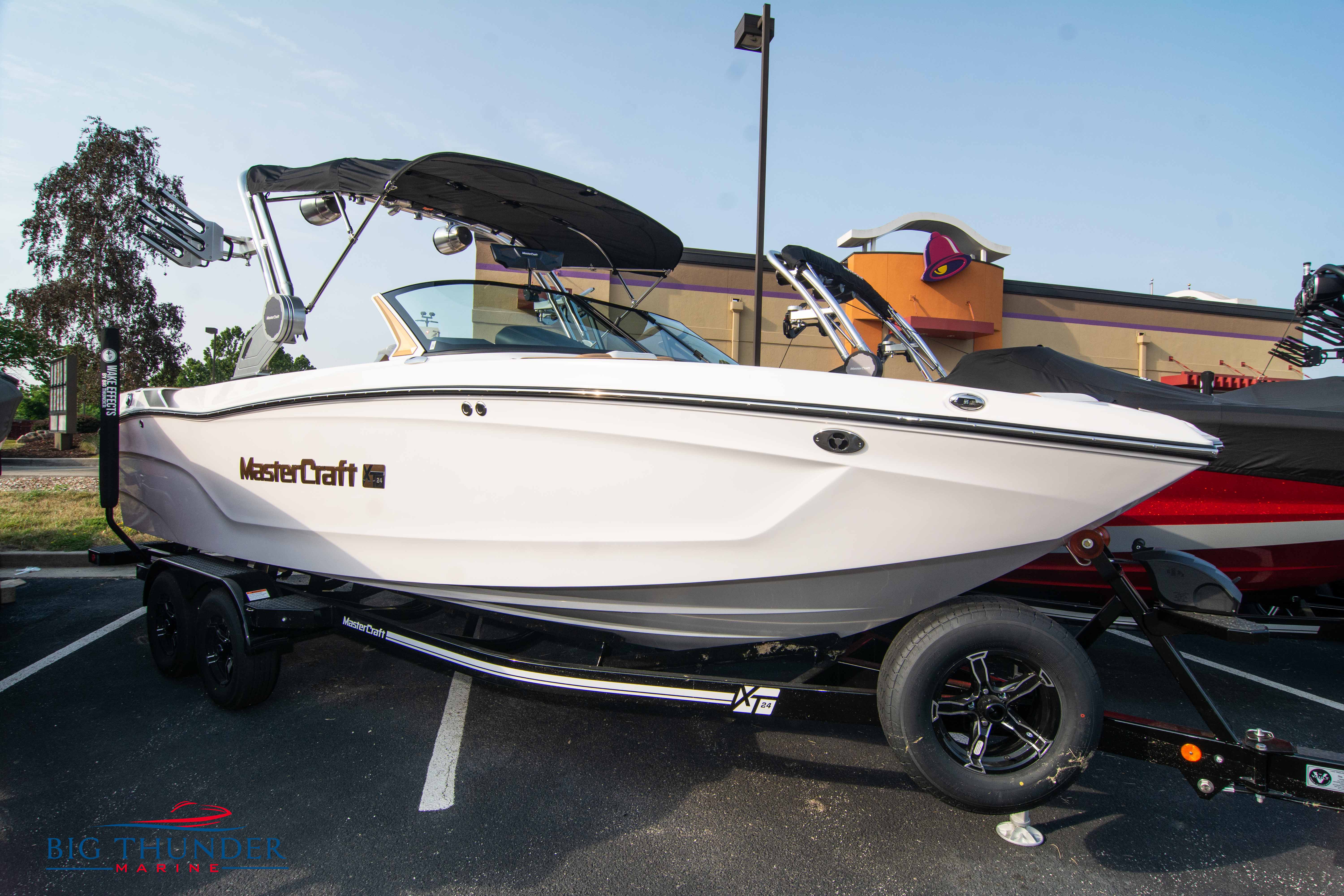 2023 Mastercraft XT24
