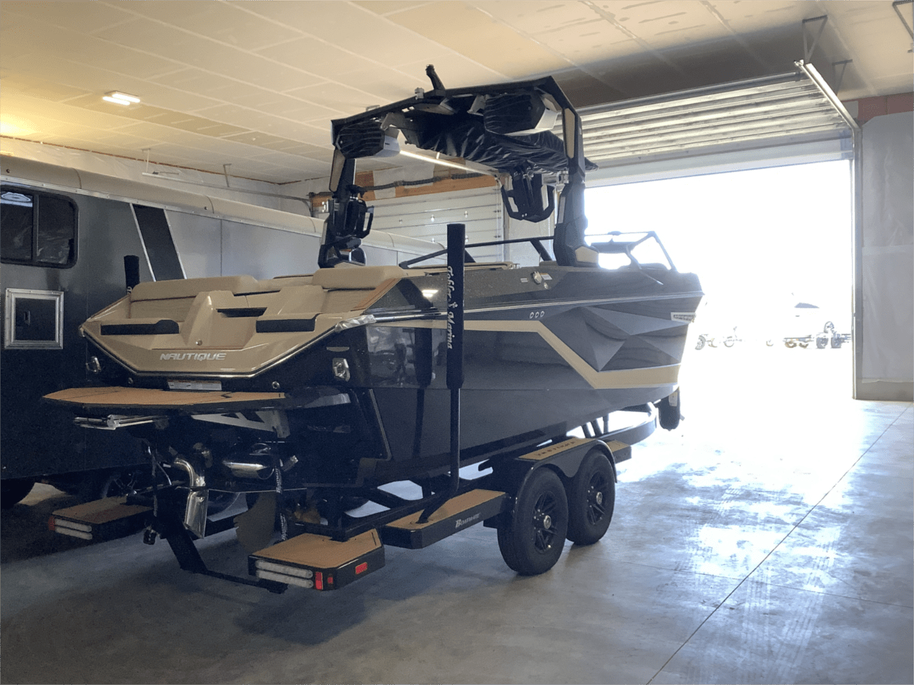 2025 Nautique G23