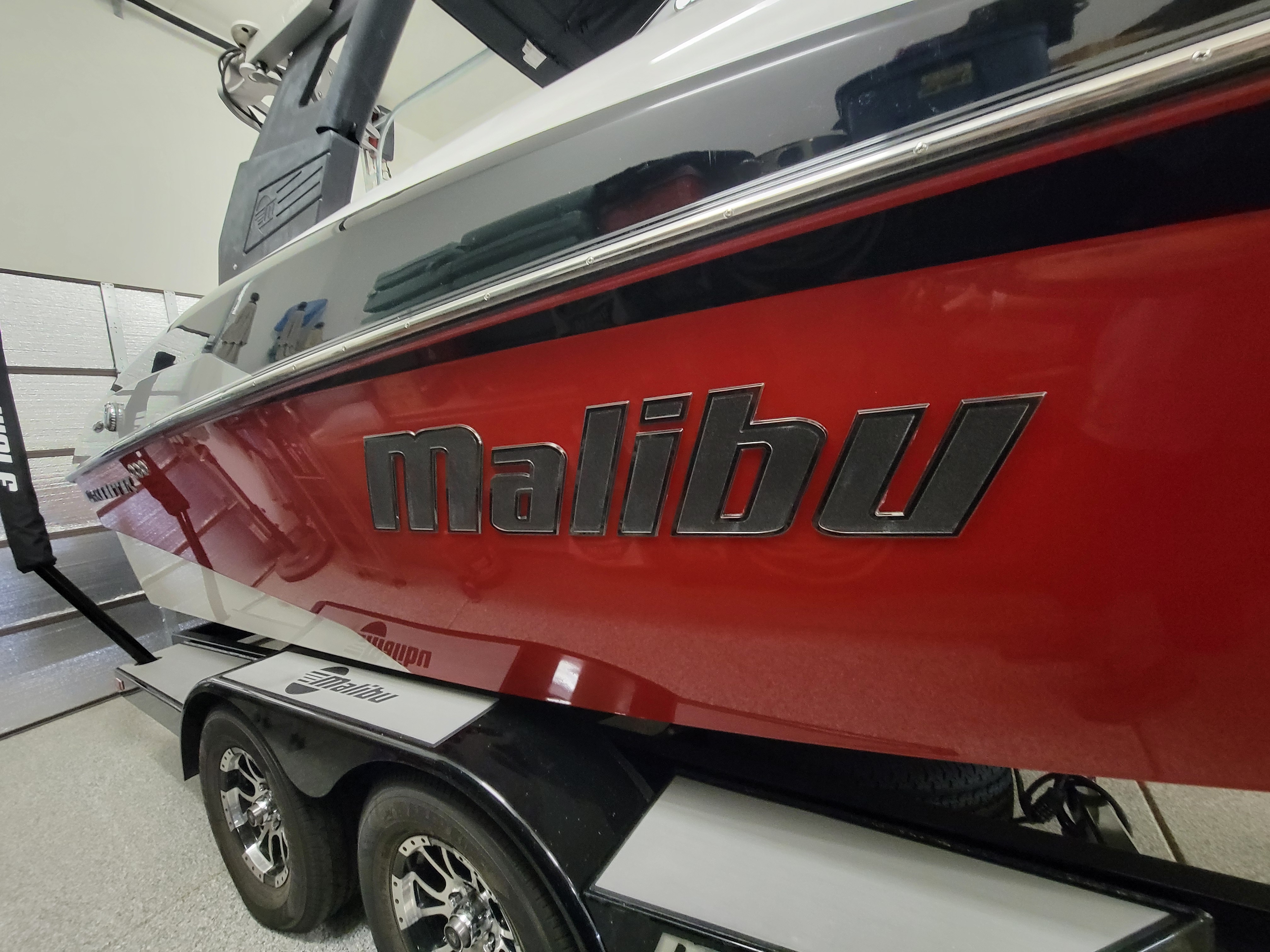  2017 Malibu Wakesetter 22 VLX