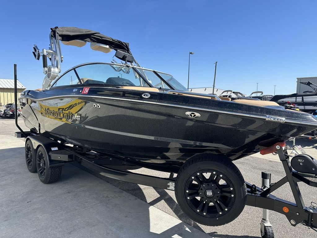2021 mastercraft XT21
