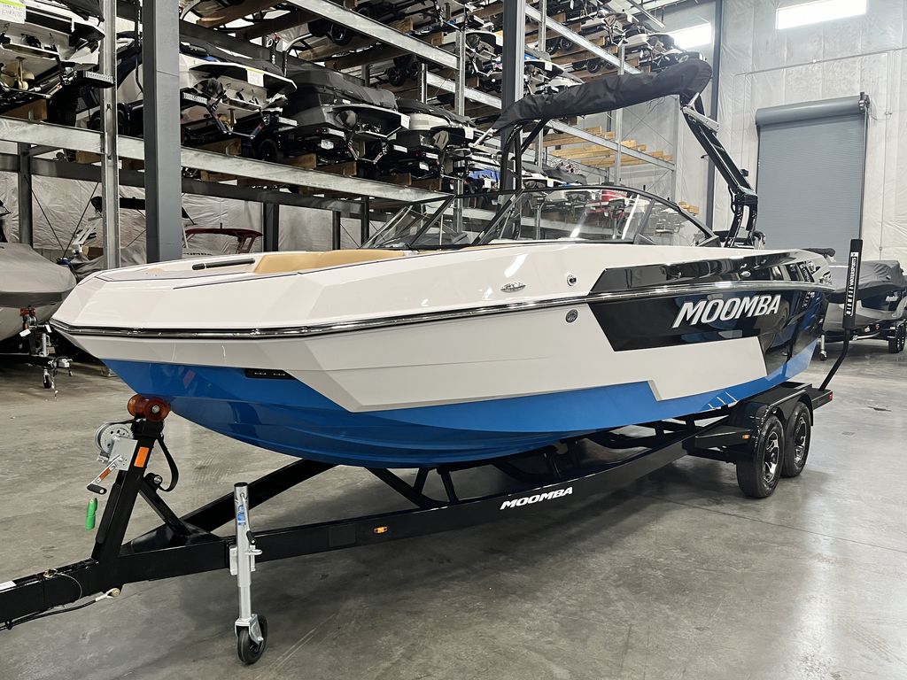 2024 MOOMBA Tykon