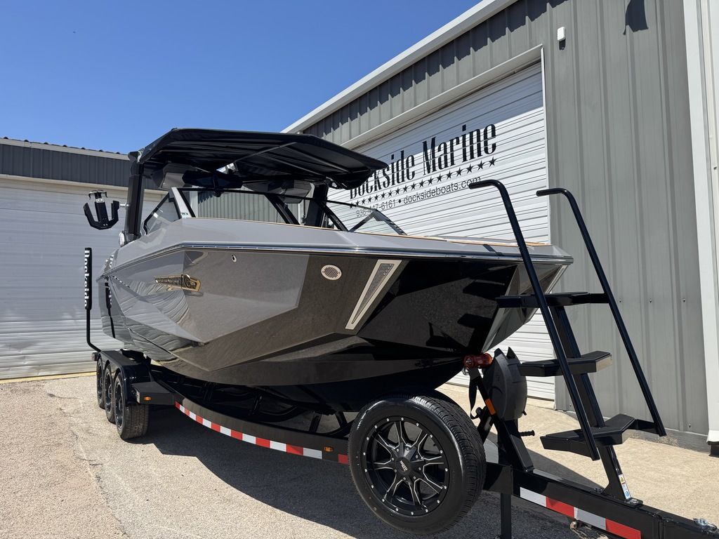 2025 Nautique Super Air Nautique G25