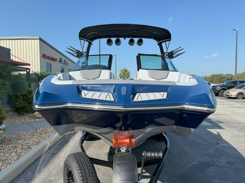 2024 MasterCraft XT22