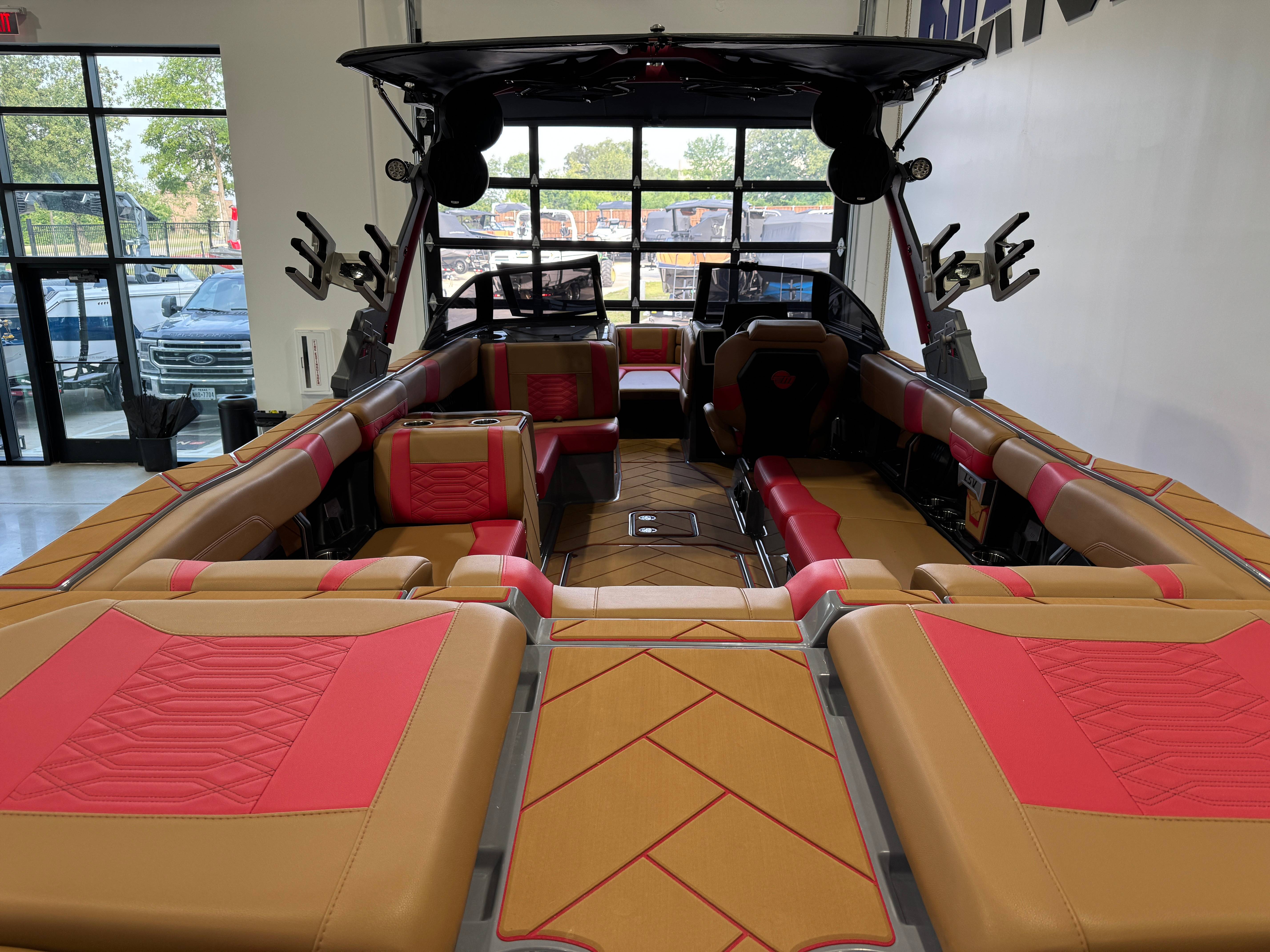 2023 Malibu Wakesetter 26 LSV