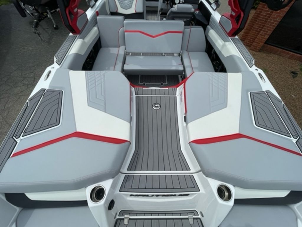 2023 Nautique Super Air Nautique G23