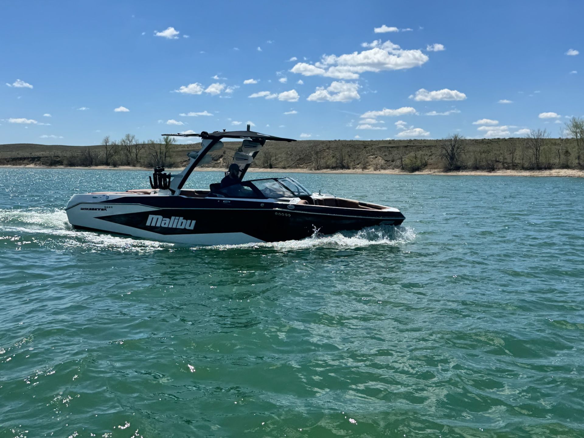2025 Malibu Wakesetter 25 LSV