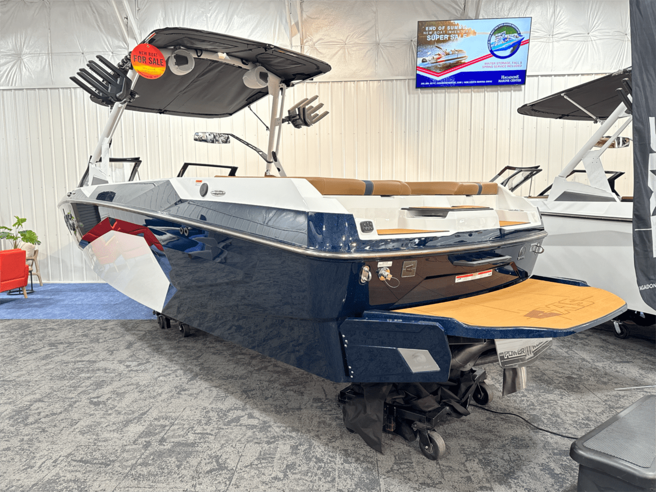 2025 Axis A245