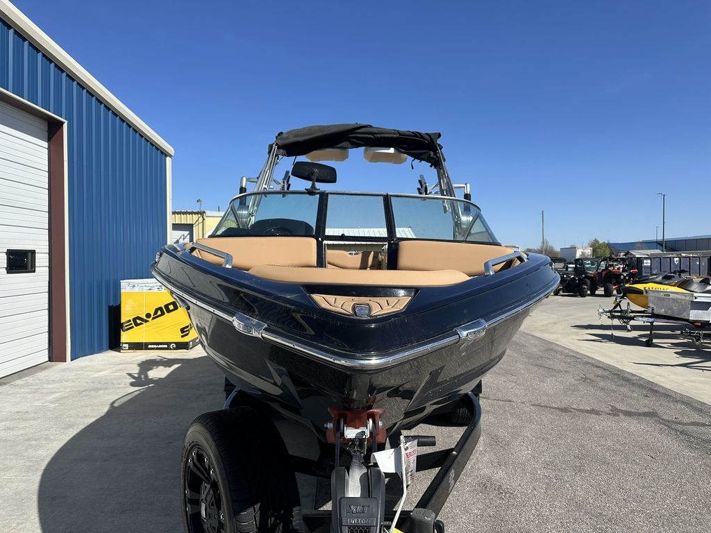 2021 mastercraft XT21