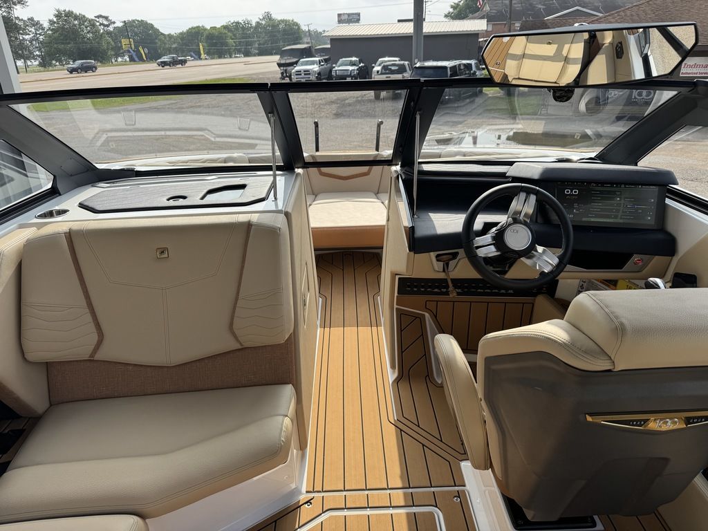 2025 Nautique Super Air Nautique G23