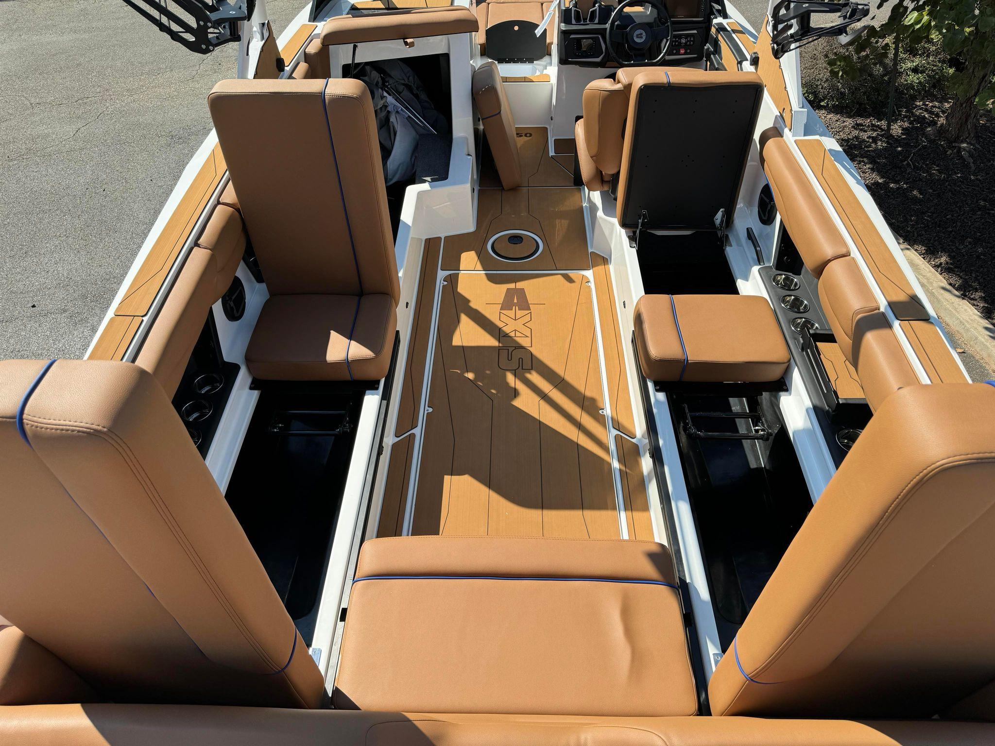 2024 Axis T250