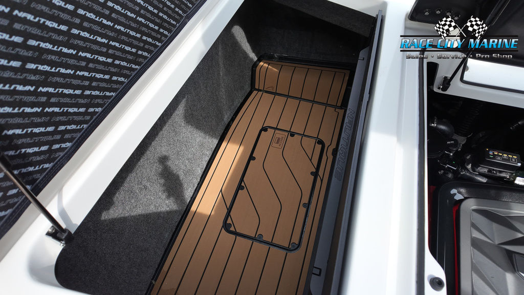 2025 Nautique G23