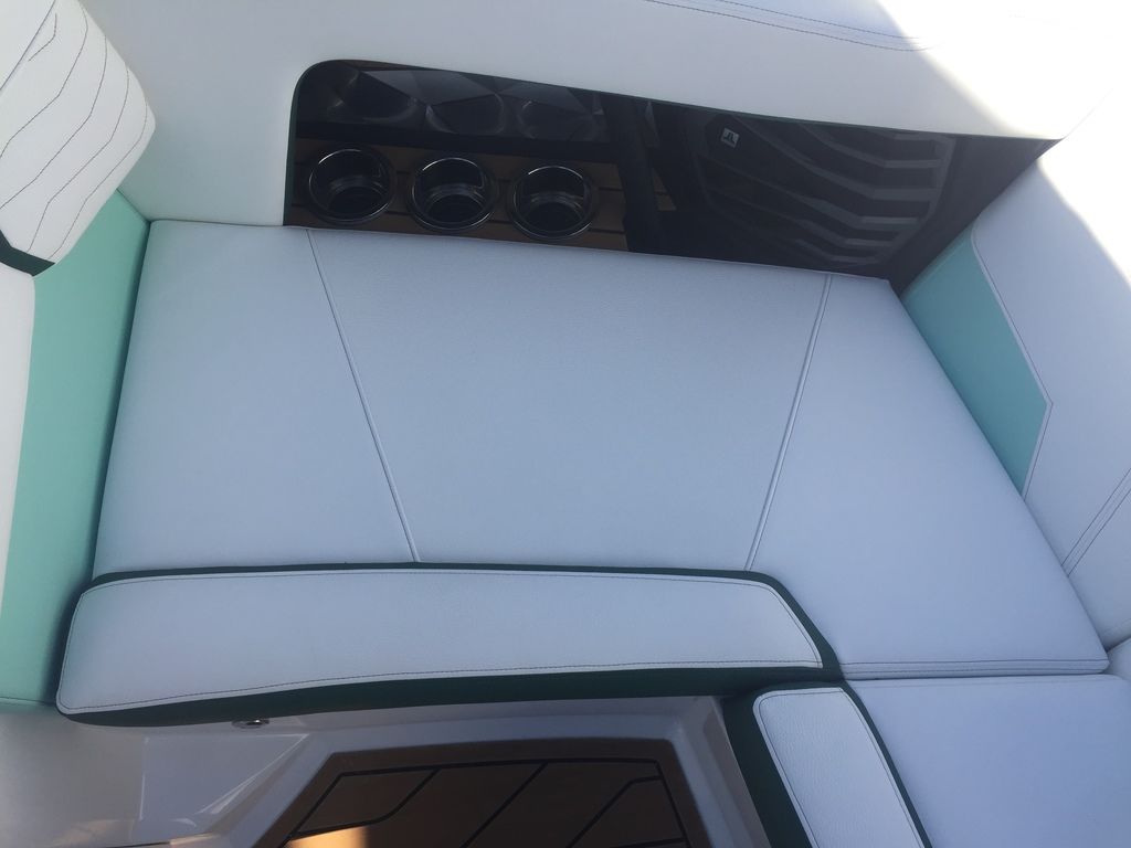 2025 Nautique Super Air Nautique G21