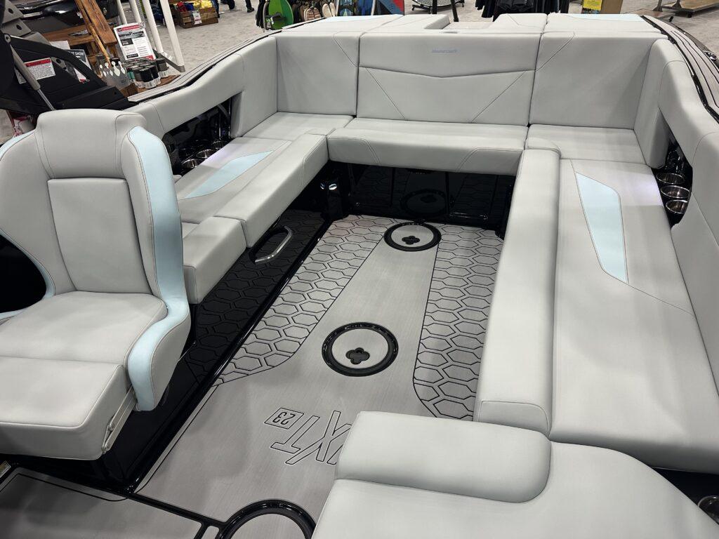 2025 MasterCraft NXT23
