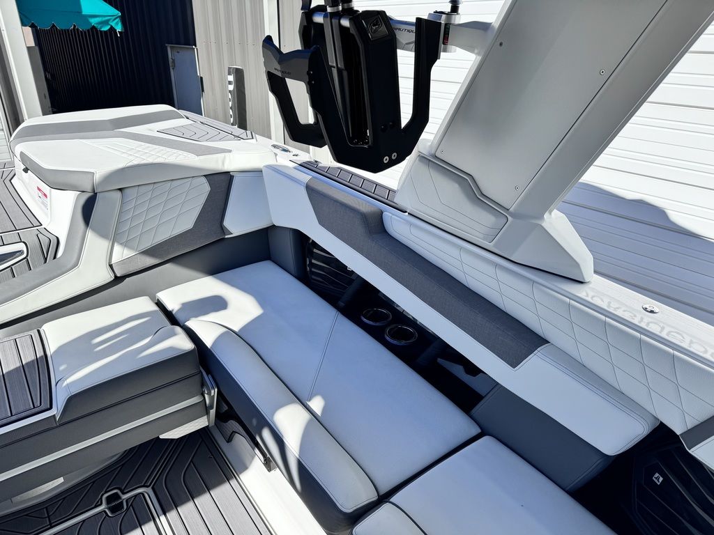 2024 Nautique Super Air Nautique G23