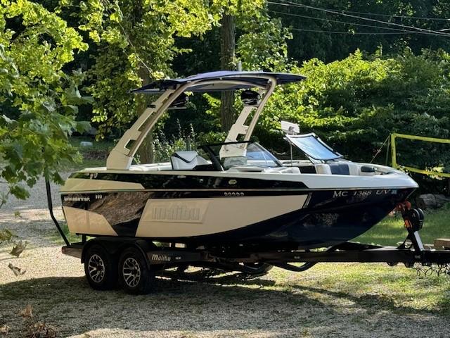 2020 Malibu 20 VTX