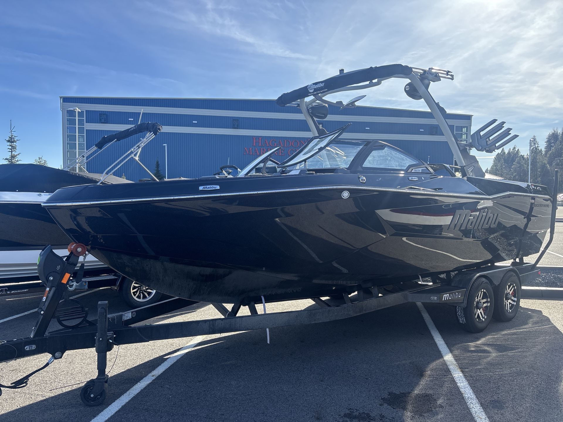 2025 Malibu 25LSV