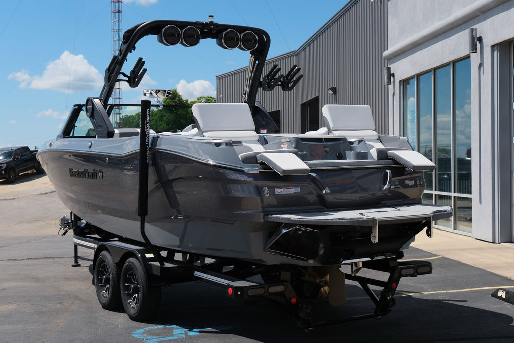 2025 MasterCraft X26