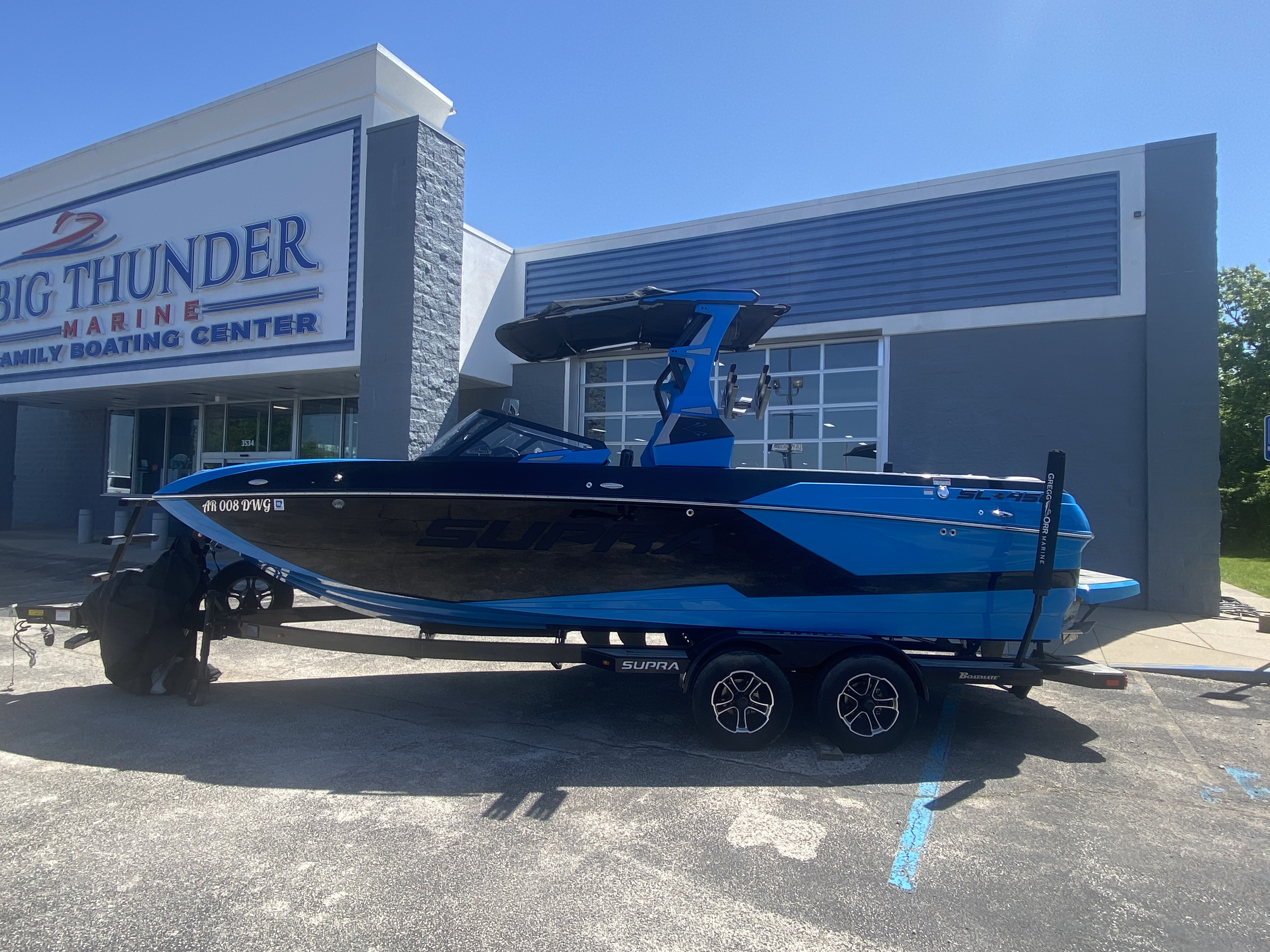 boat.Title