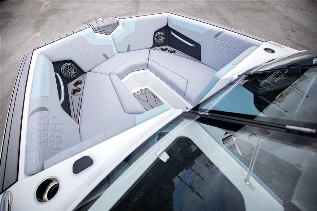 2024 Super Air Nautique GS24