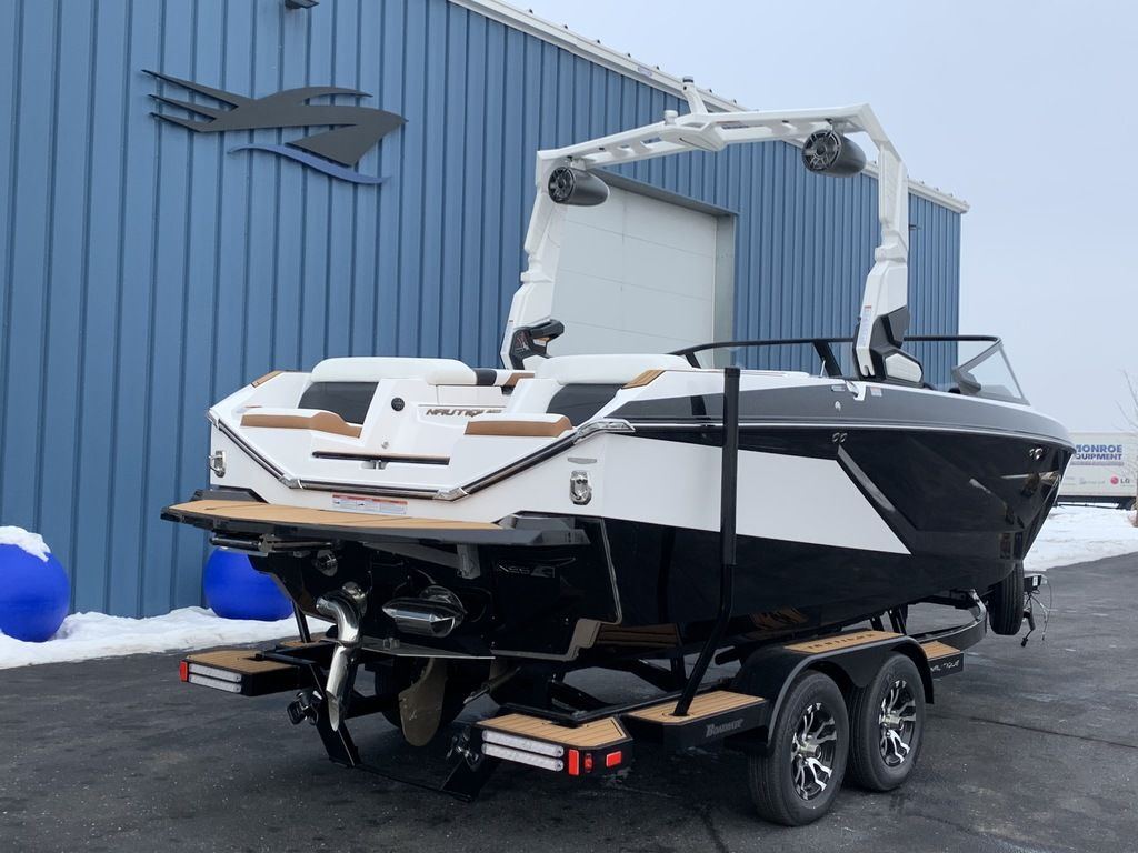 2022 Nautique Super Air Nautique G21