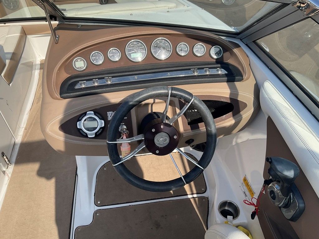 2013 Cobalt Boats 210