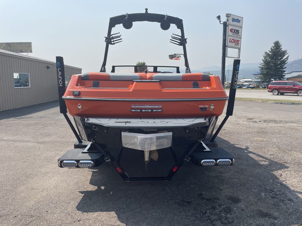 2020 axis wake research T22