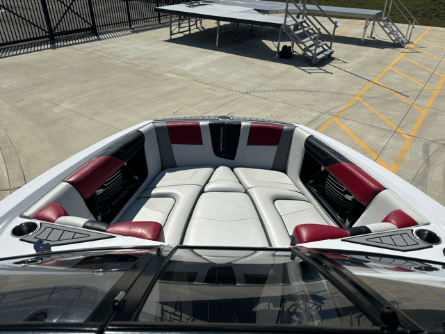 2013 Super Air Nautique G23