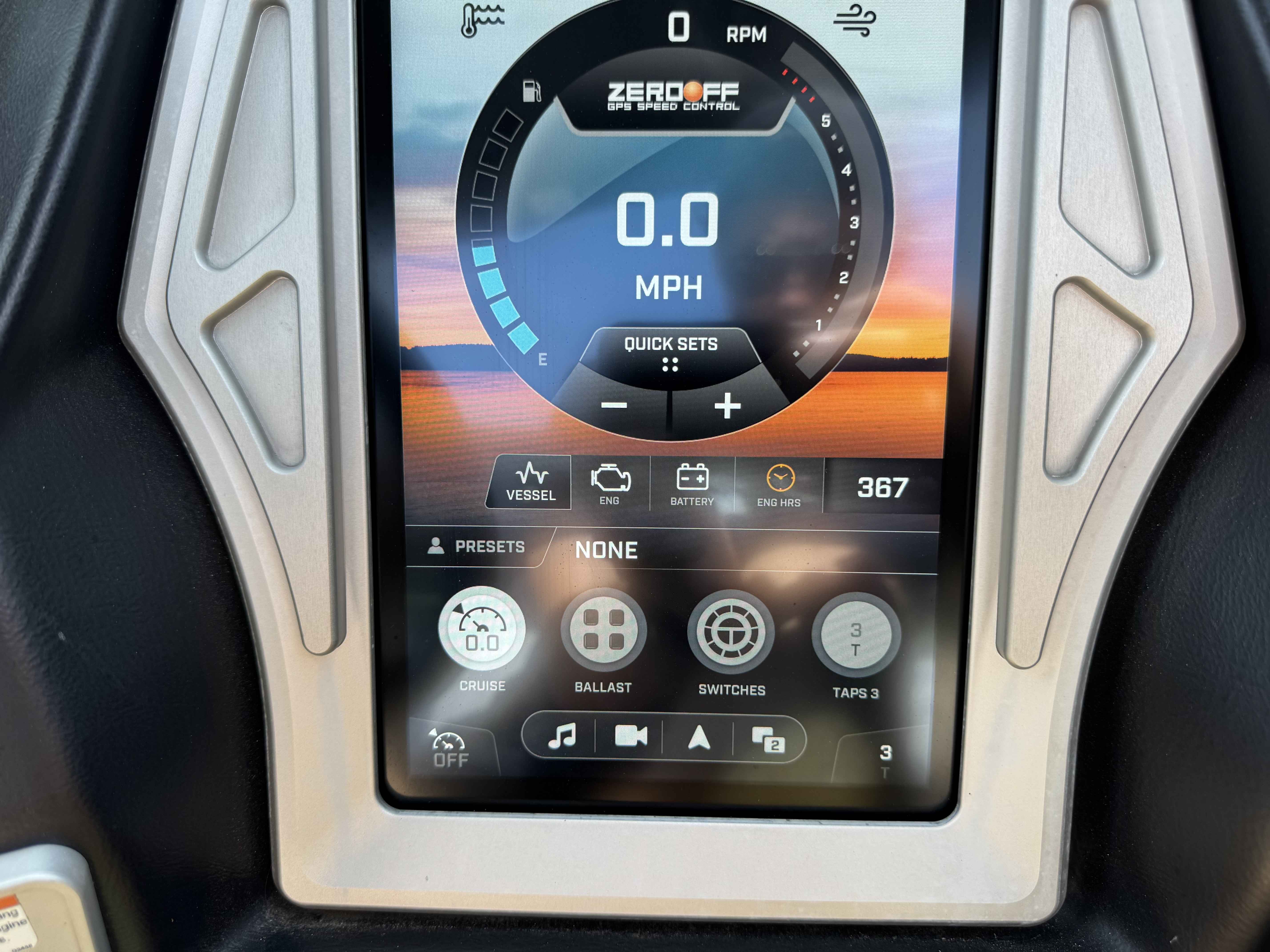 2019 Tige RZX3 Icon