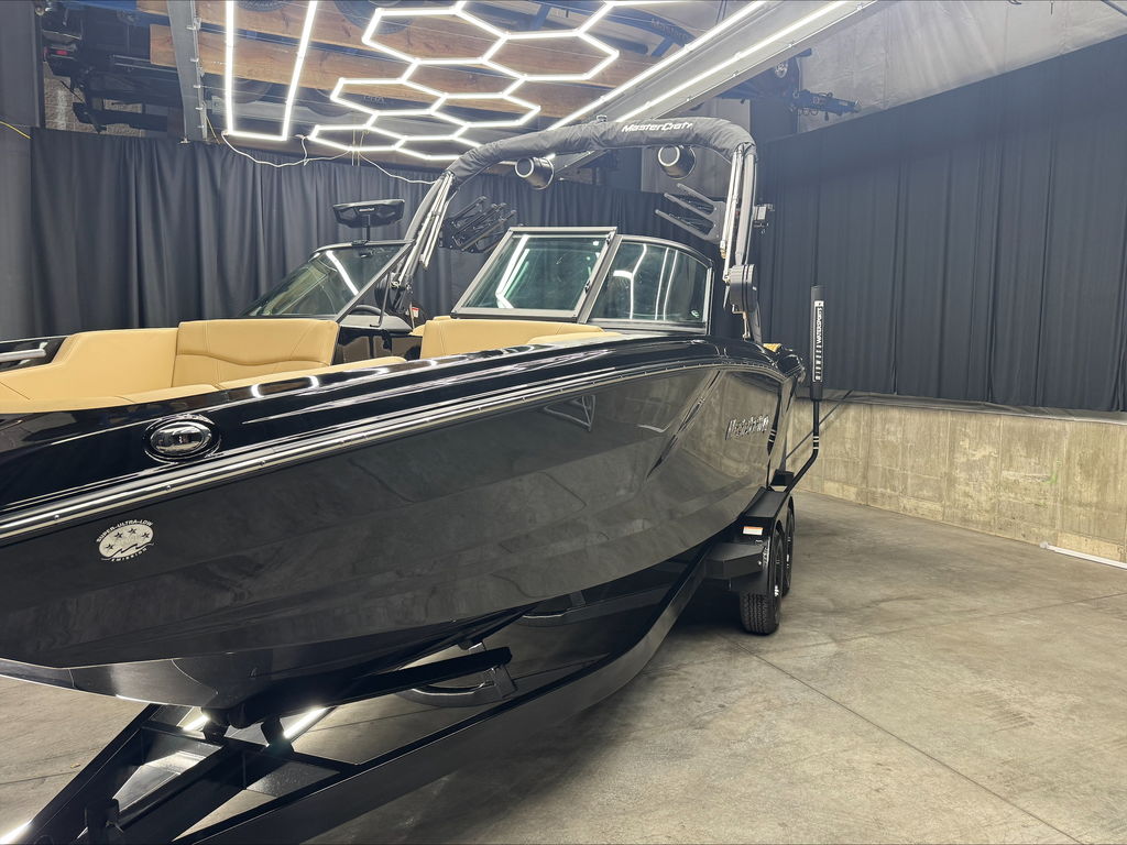 2025 MasterCraft NXT24