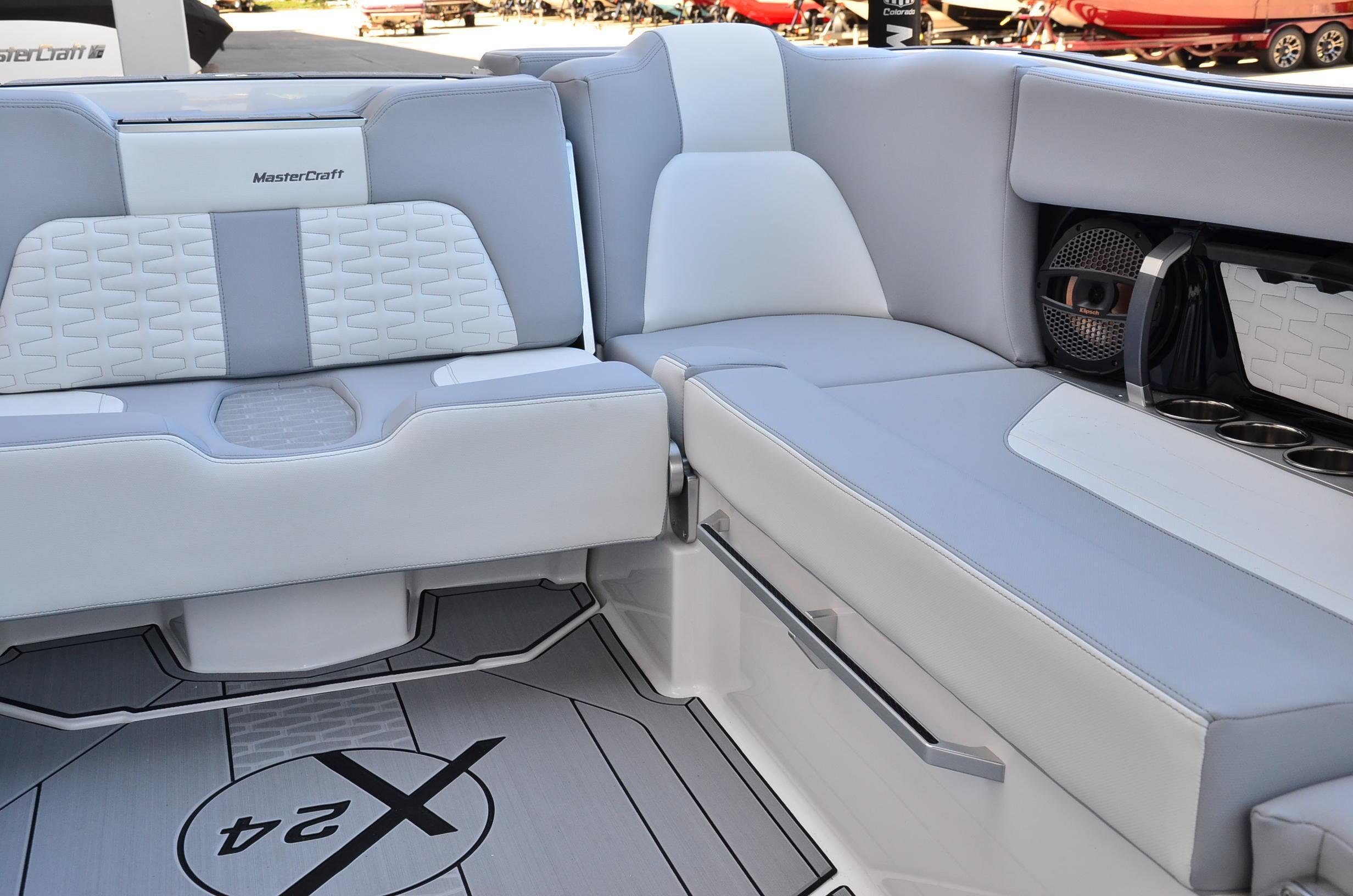 2024 MasterCraft X24 w/ 6.2 Ilmor SuperCharged - BLOWOUT PRICE! Engine! 2024 Model Year End Closeout!
