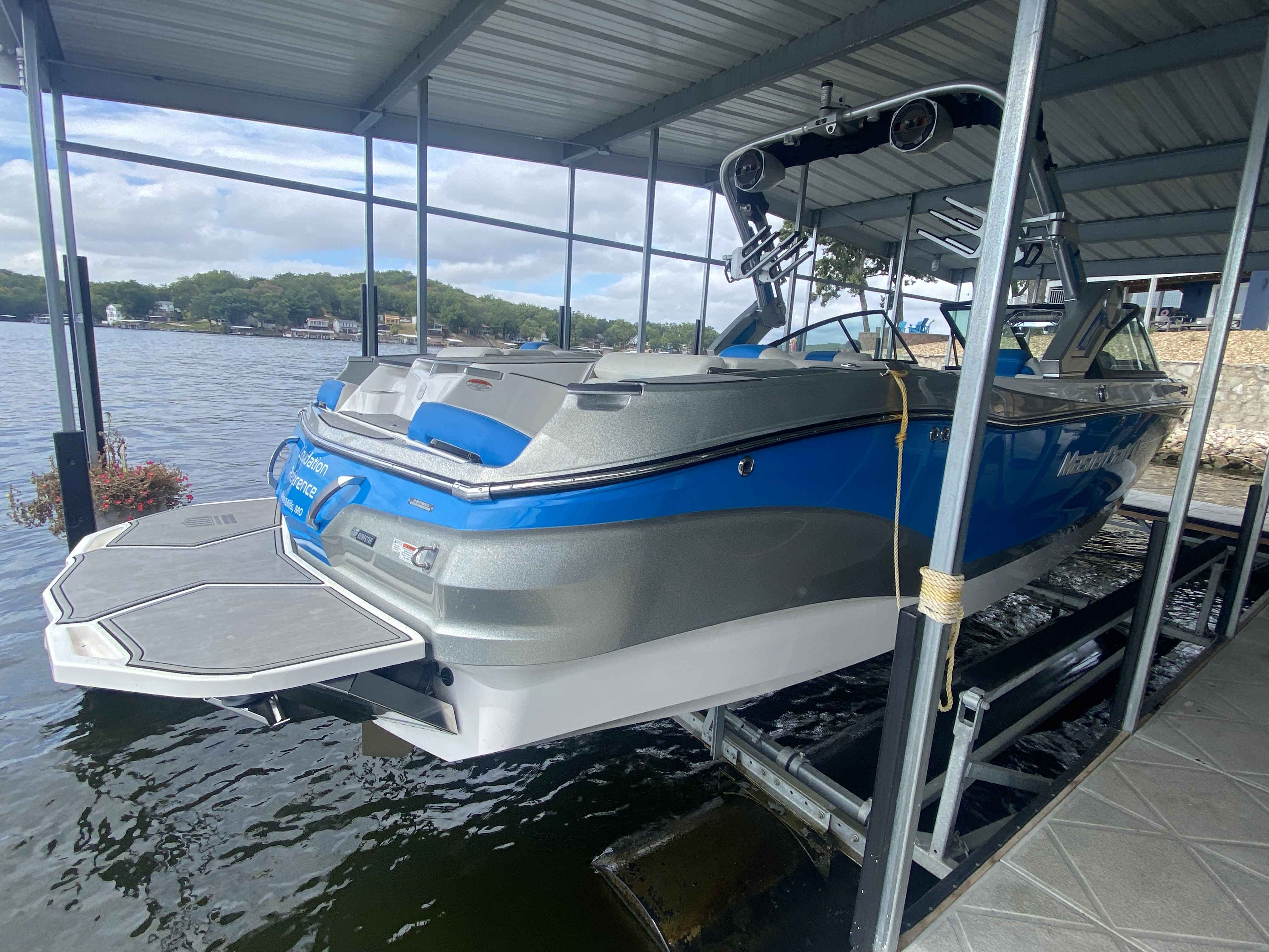 2022 MasterCraft X26