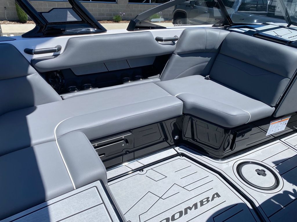 2024 moomba Mondo