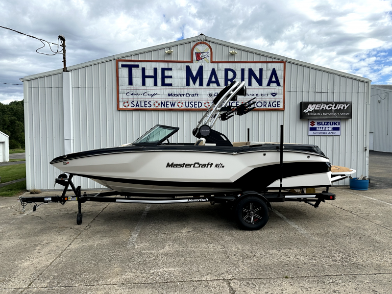 2024 MasterCraft NXT20