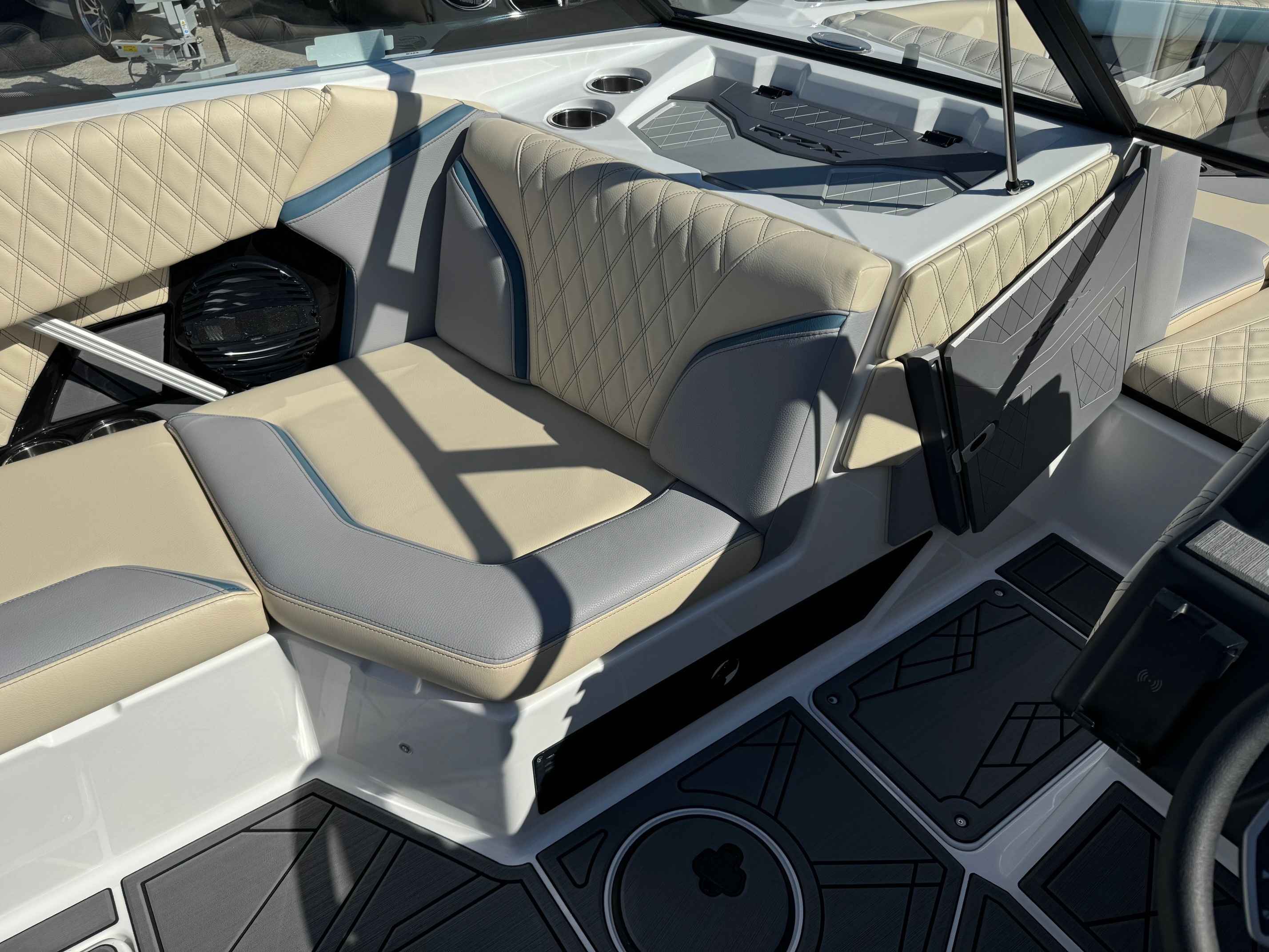 2025 Tige 22RZX