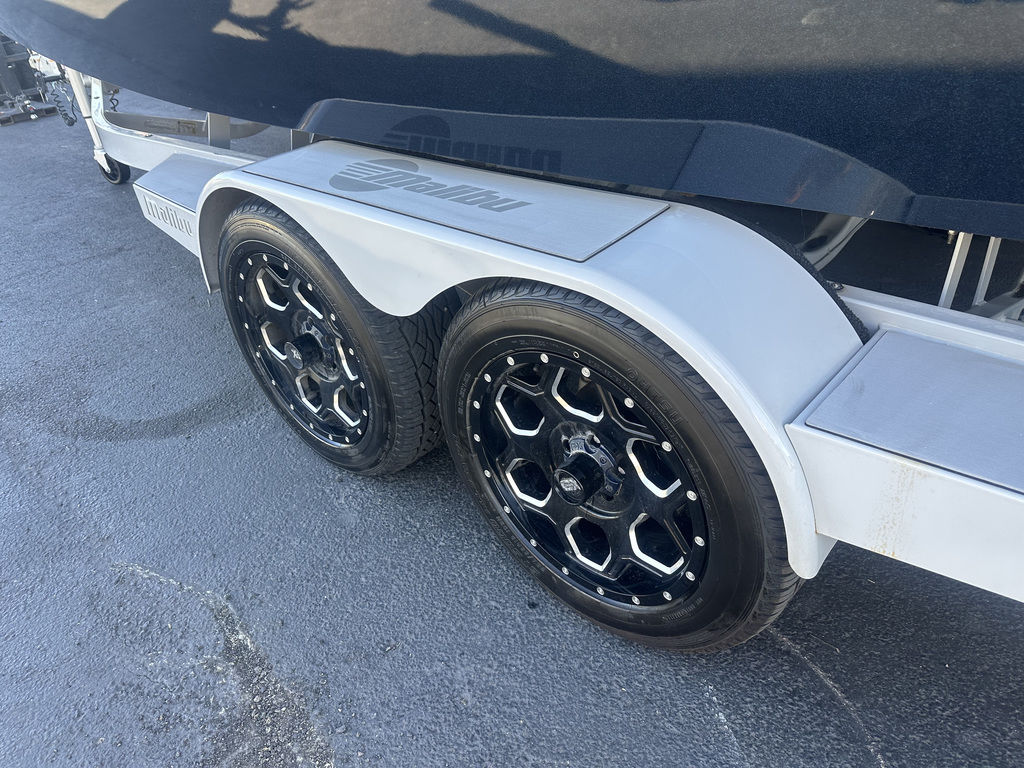 2020 Malibu Boats 22 MXZ