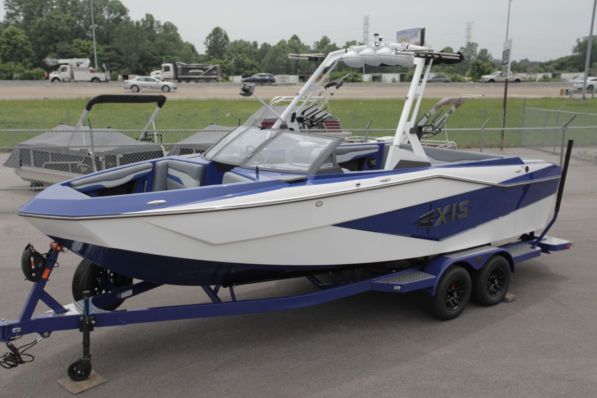 boat.Title
