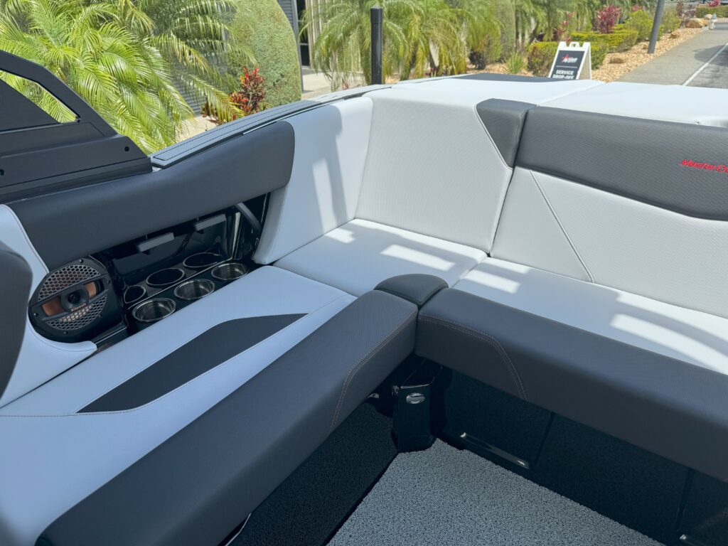 2024 MasterCraft NXT21