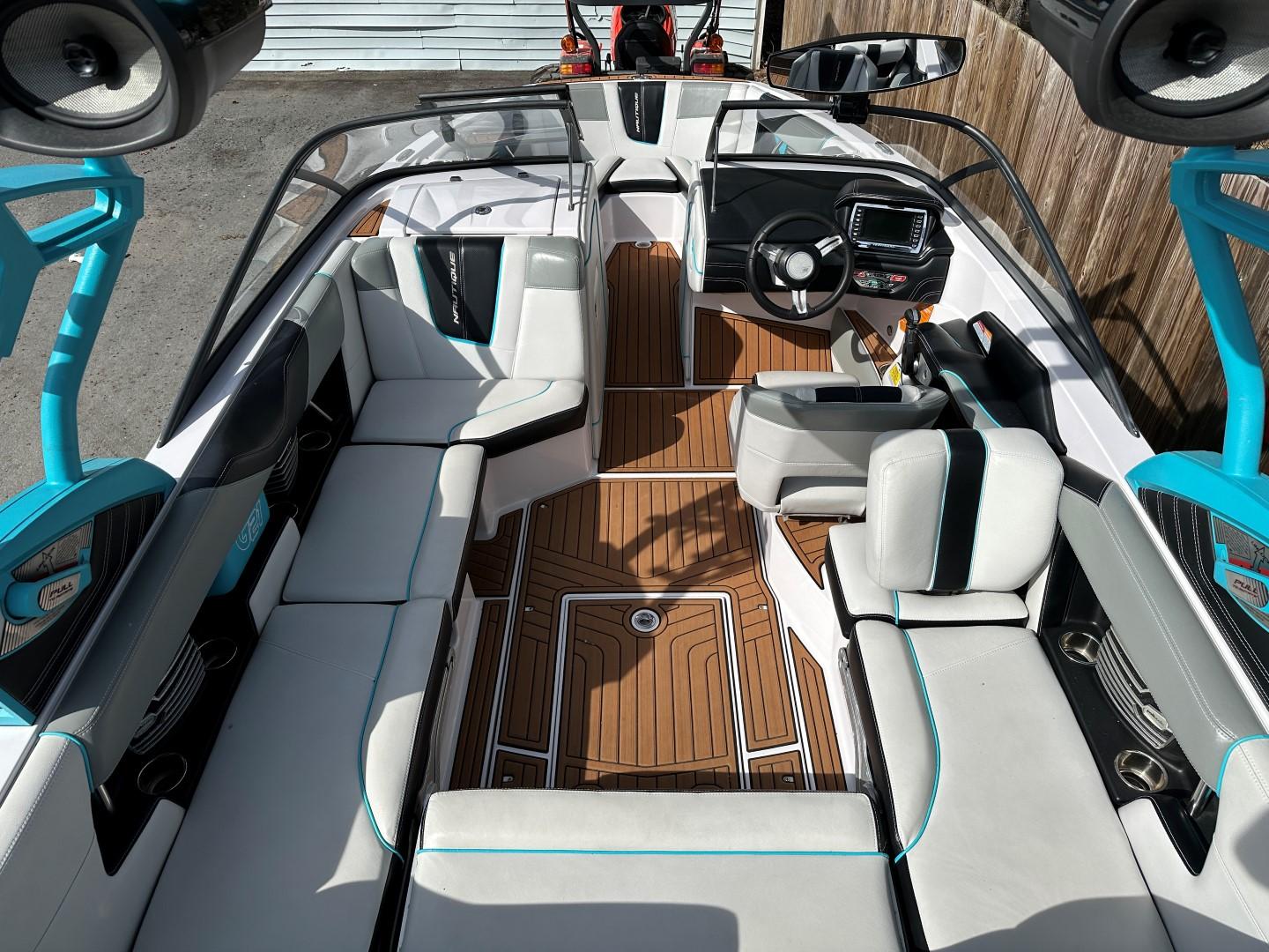 2015 Super Air Nautique G21