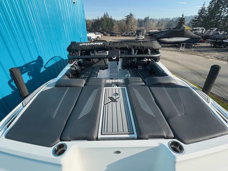 New 2023 MasterCraft XStar