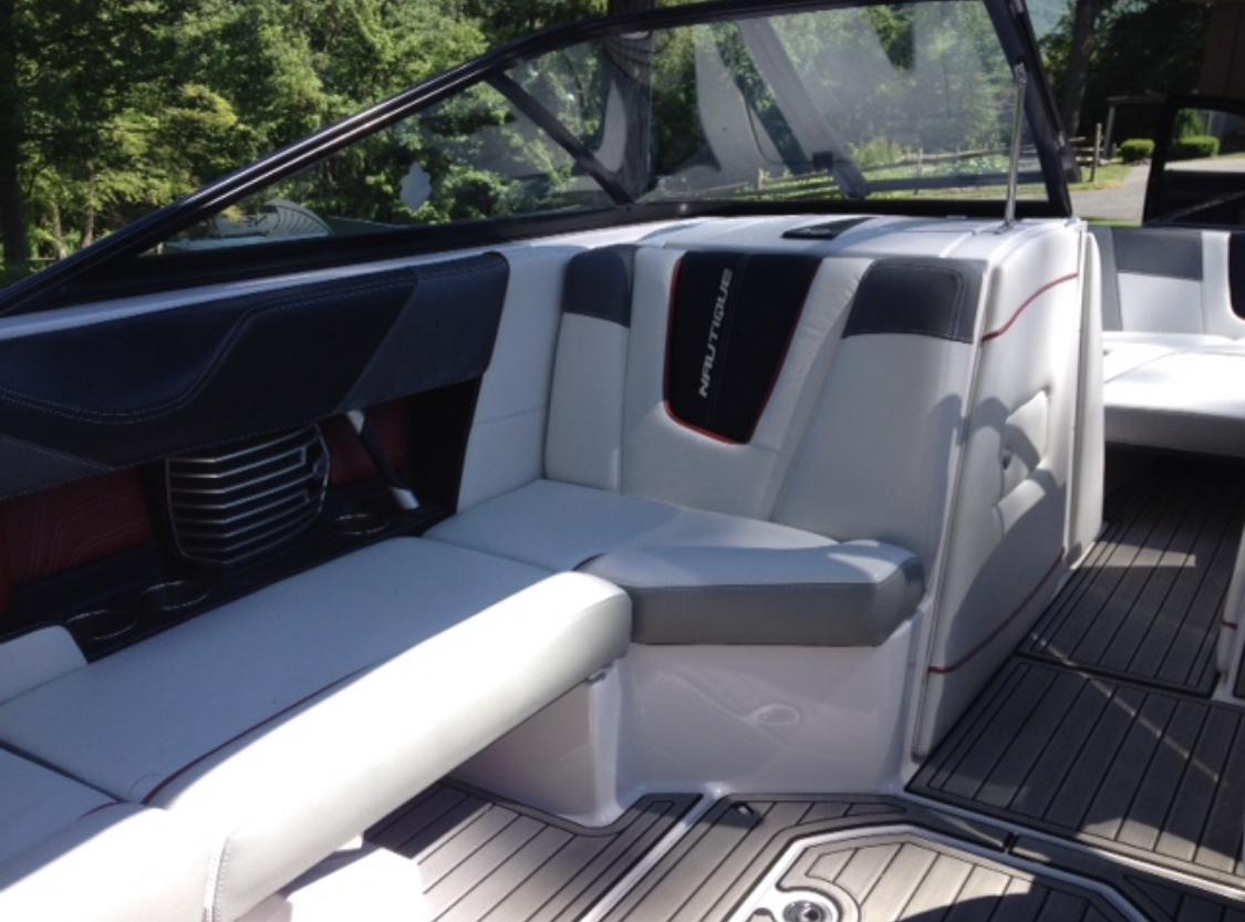 2013 Nautique G23 Supercharged XR7 Engine 550HP w/*Stern Thruster*