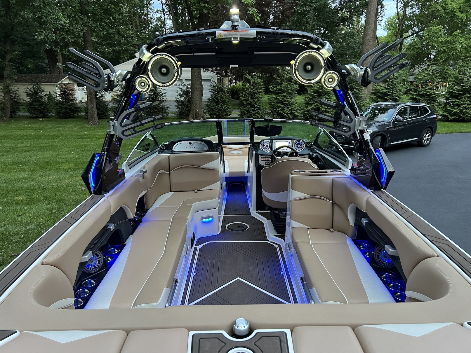 2017 SUPRA SE 550, FULLY LOADED, FRESHWATER, 358 hours